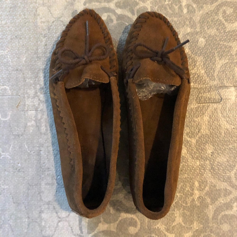 Minnetonka cognac suede moccasin slipper shoe - 6